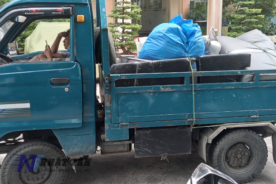 Hàng hóa được buộc kĩ càng và đảm bảo an toàn