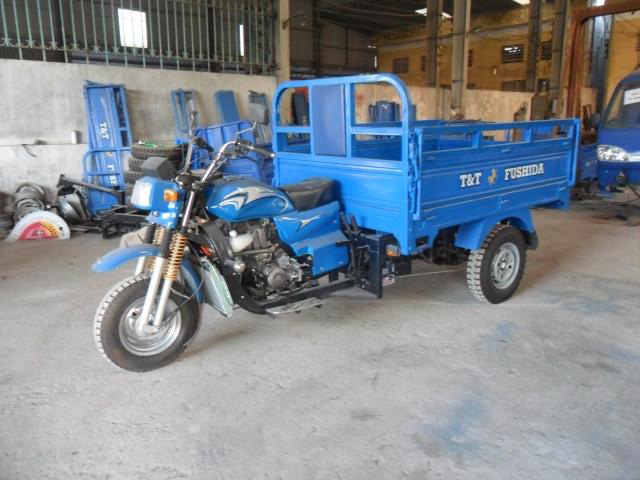 Xe ba gác quận 11