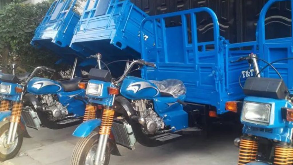 Xe ba gác quận 6